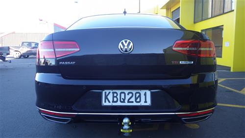 VOLKSWAGEN PASSAT SALOON 2013-CURRENT